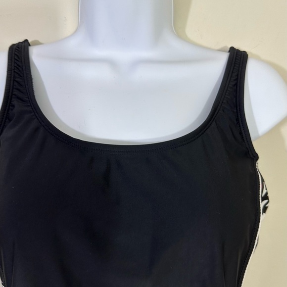 Catalina sz 16-18  swimsuit black with print fabric on the sides - Picture 2 of 9